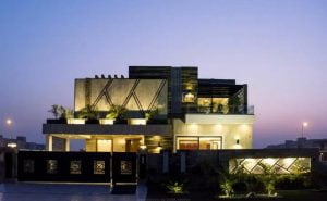 1 kanal spainsh modren house